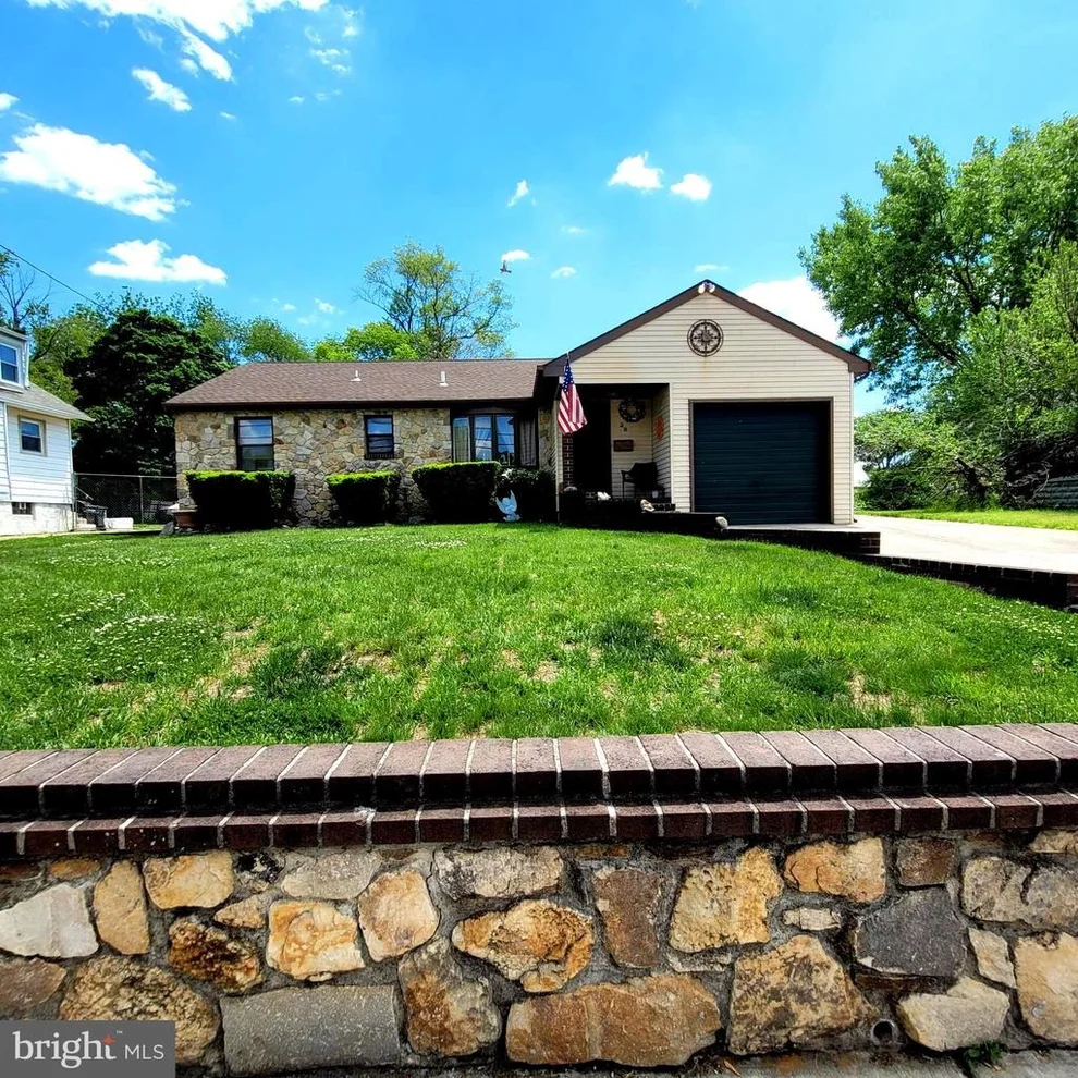 Unit for sale at 28 E MILL ROAD, MAPLE SHADE, NJ 08052