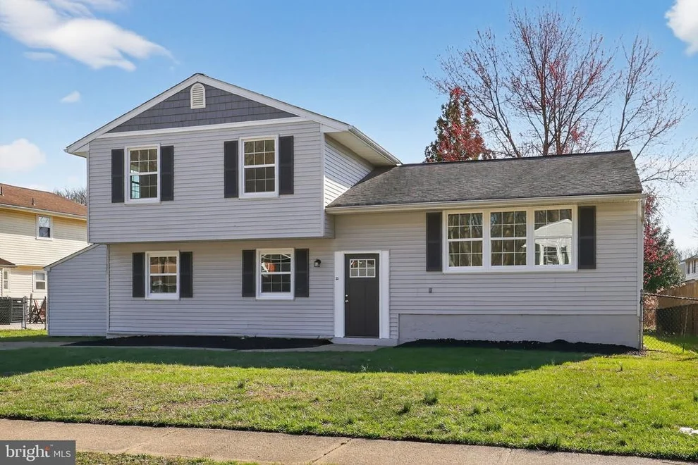 Unit for sale at 11 N SKYWARD DRIVE, NEWARK, DE 19713