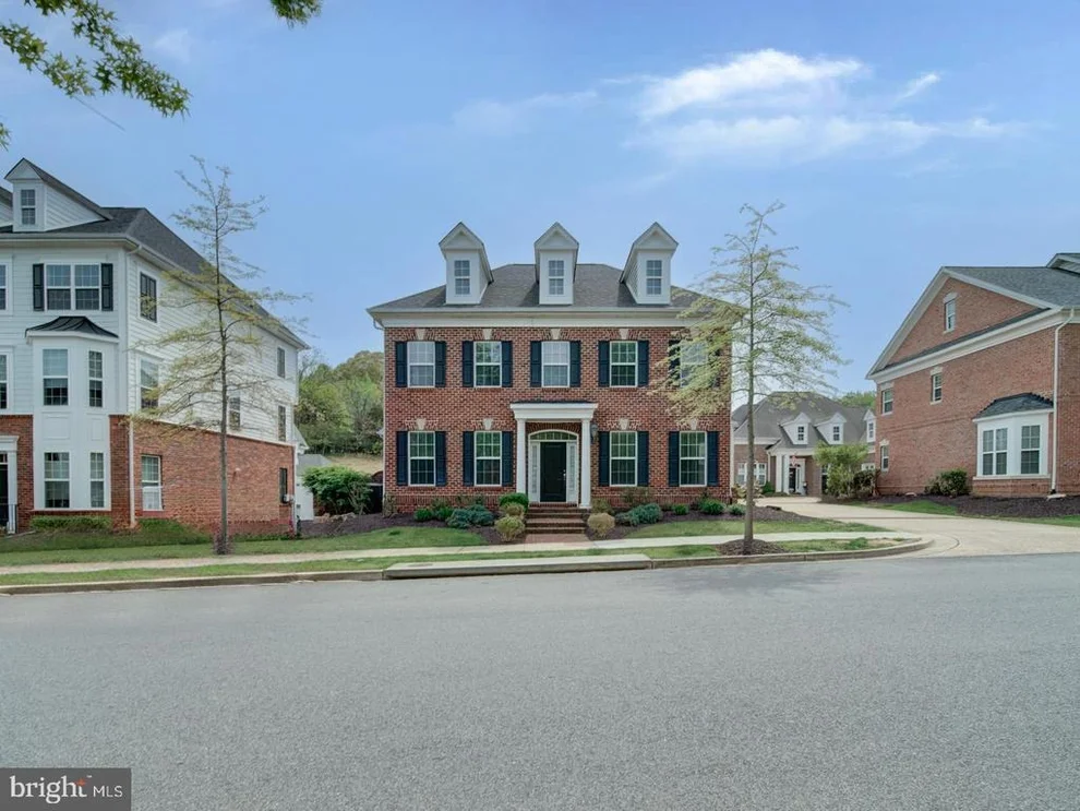 Unit for sale at 228 BUCKEYE CIRCLE, LA PLATA, MD 20646