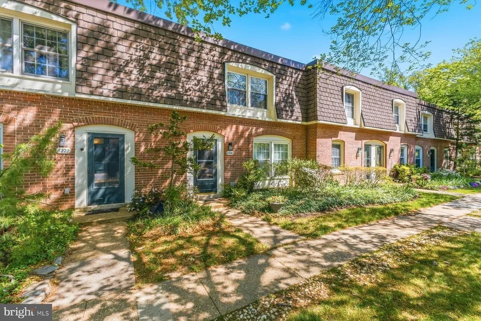 Unit for sale at 8220 CARRLEIGH PARKWAY, SPRINGFIELD, VA 22152