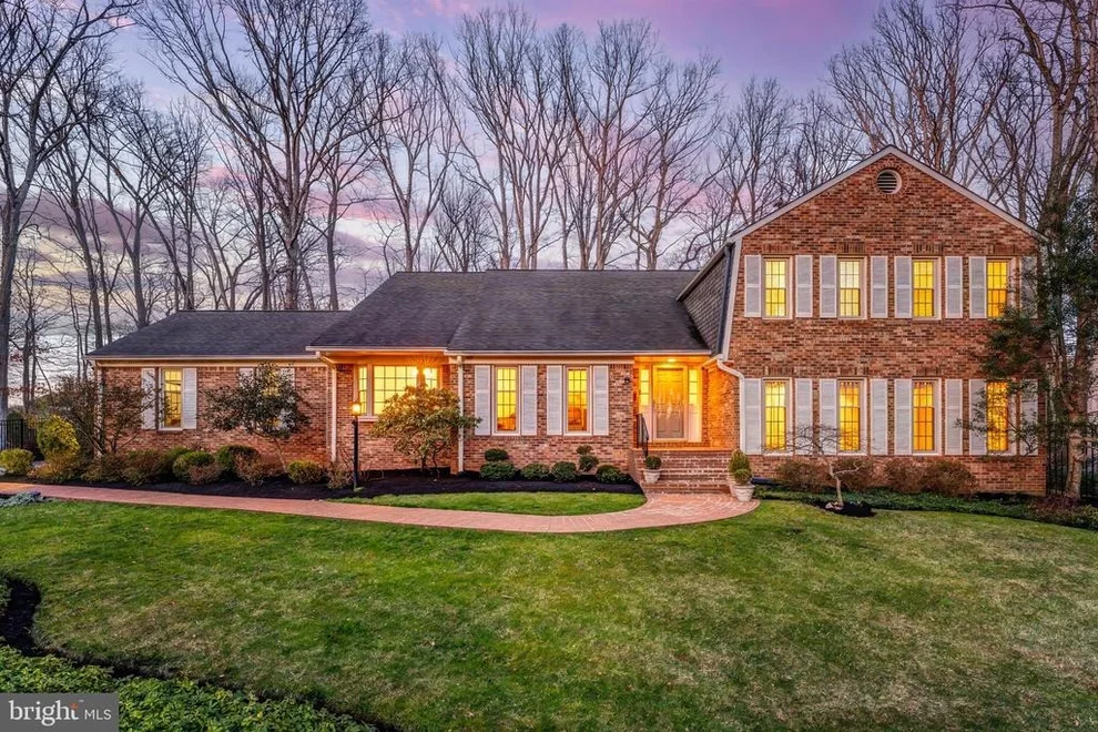 Unit for sale at 1807 ABBEY GLEN, VIENNA, VA 22182