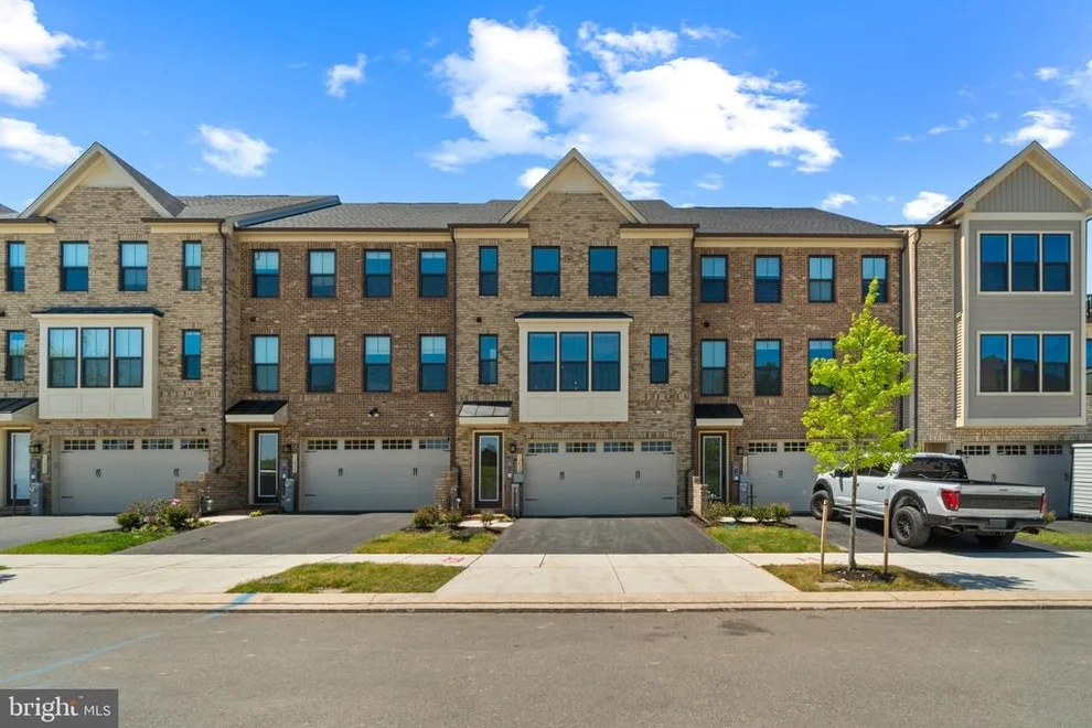Unit for sale at 13826 RIDGEVIEW COURT, COCKEYSVILLE, MD 21030
