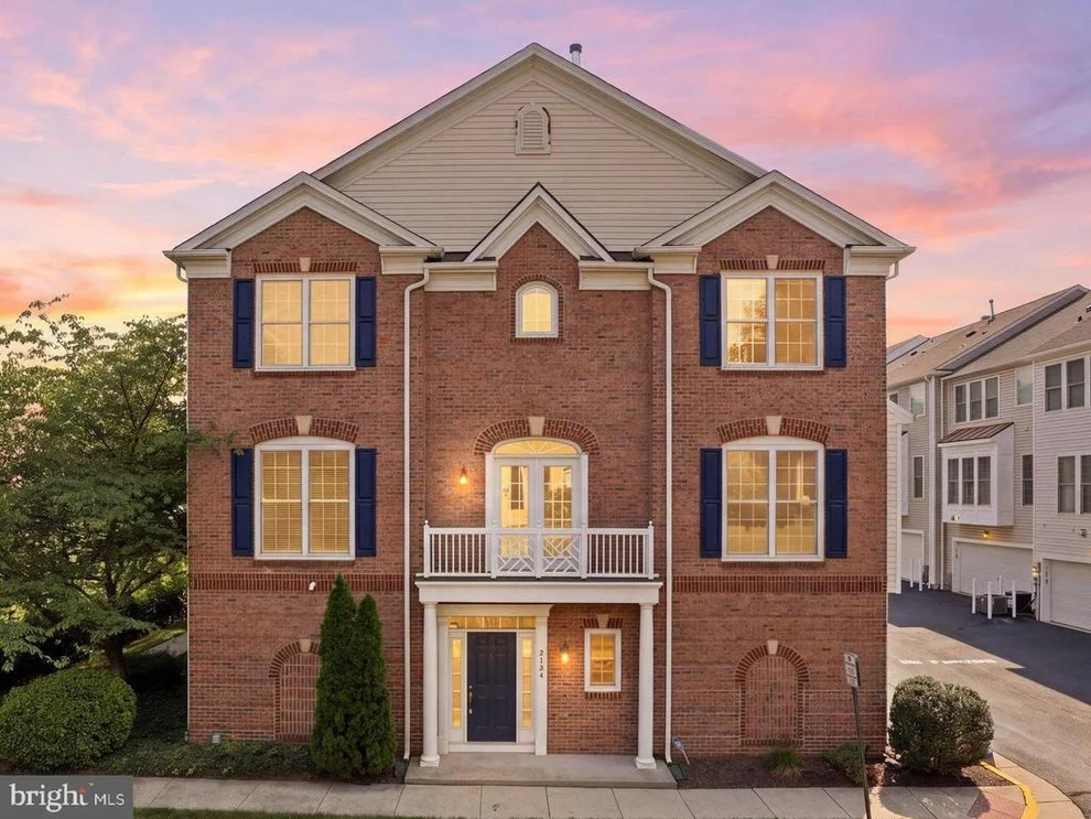 Unit for sale at 2409 HUNTINGTON PARK DRIVE, ALEXANDRIA, VA 22303