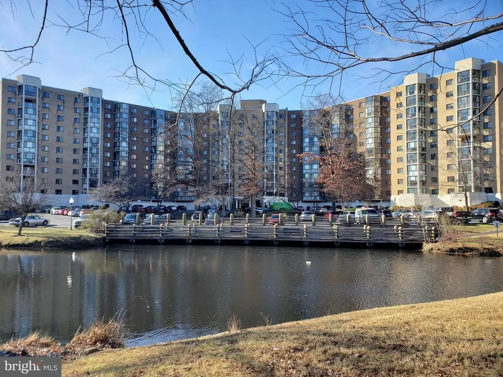Unit for sale at 15101 INTERLACHEN DRIVE, SILVER SPRING, MD 20906
