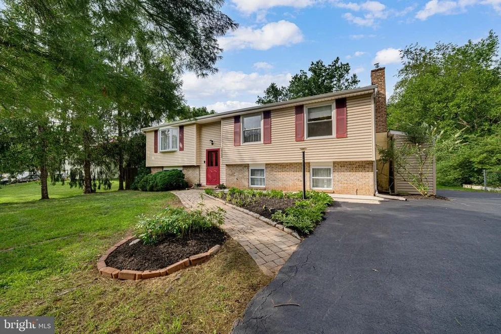 Unit for sale at 19130 DOWDEN CIRCLE, POOLESVILLE, MD 20837