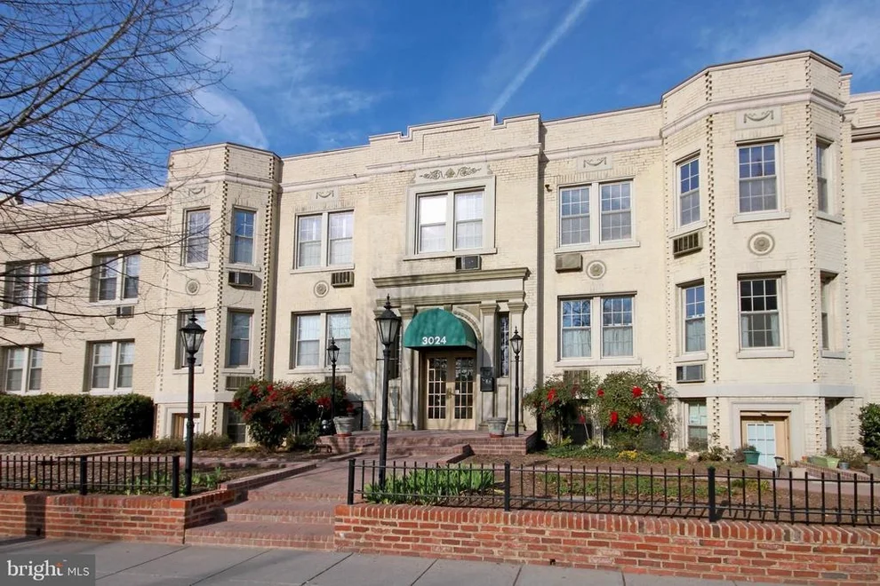 Unit for sale at 3024 WISCONSIN AVENUE NW, WASHINGTON, DC 20016