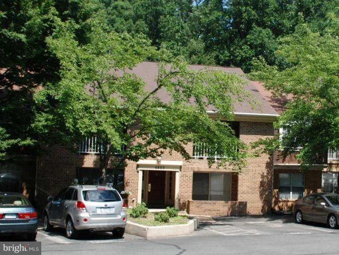 Unit for sale at 5825 COVE LANDING ROAD, BURKE, VA 22015