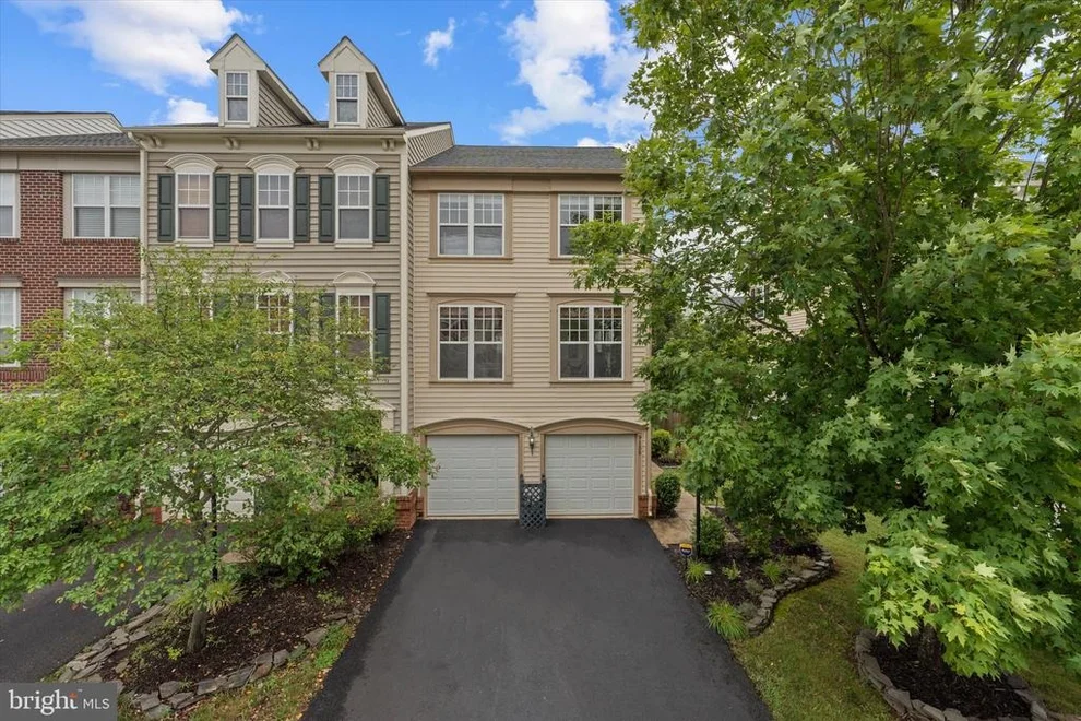 Unit for sale at 9155 RIBBON FALLS LOOP, BRISTOW, VA 20136