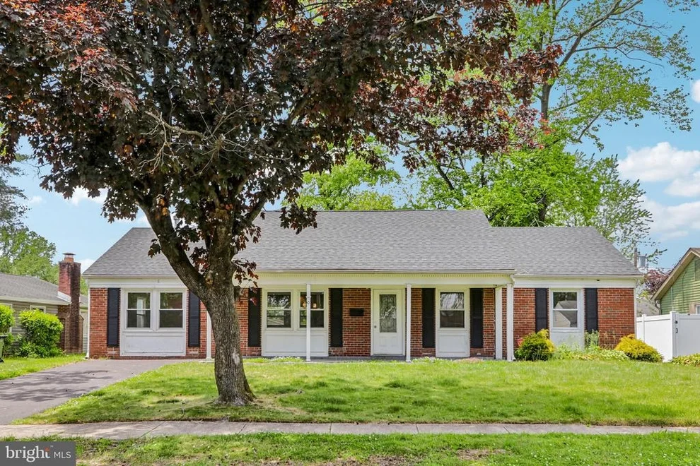 Unit for sale at 6 NEWPORT LANE, WILLINGBORO, NJ 08046