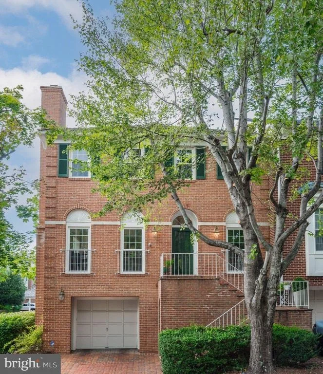 Unit for sale at 7917 QUARRY RIDGE WAY, BETHESDA, MD 20817