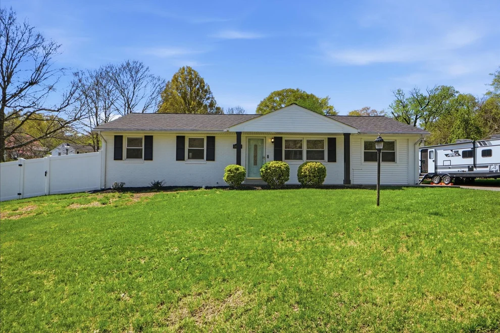 Unit for sale at 16111 VILLAGE DRIVE W, UPPER MARLBORO, MD 20772