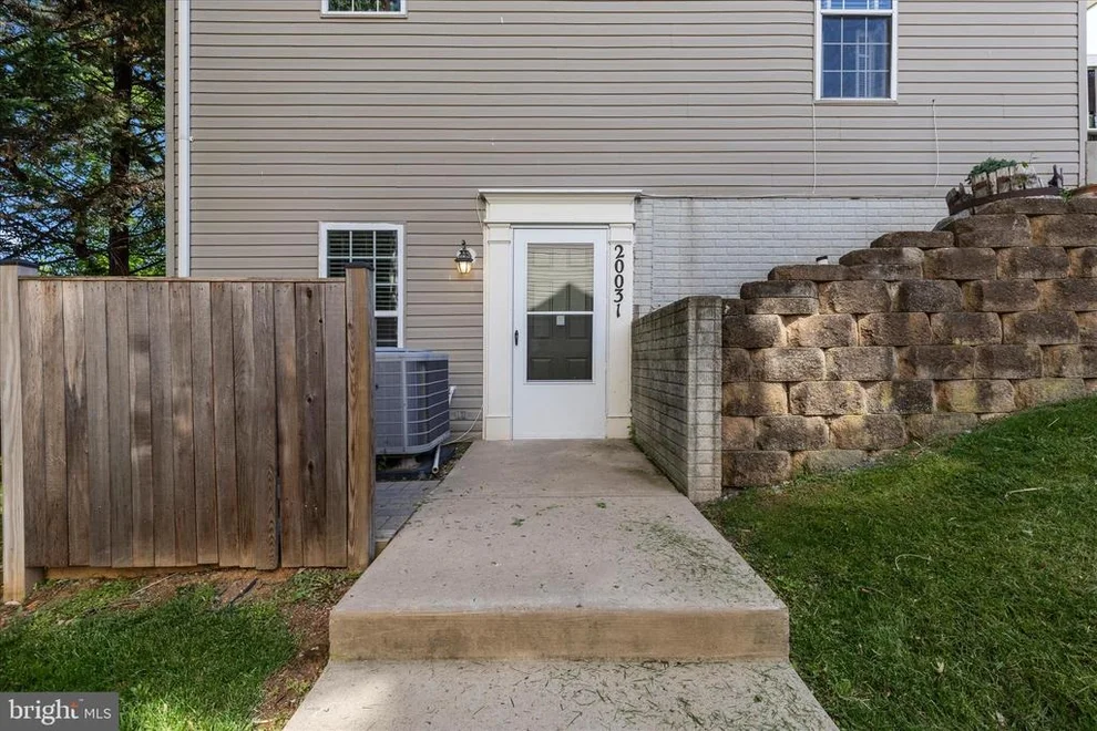 Unit for sale at 20031 DUNSTABLE CIRCLE, GERMANTOWN, MD 20876
