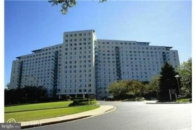 Unit for sale at 10401 GROSVENOR PLACE, ROCKVILLE, MD 20852