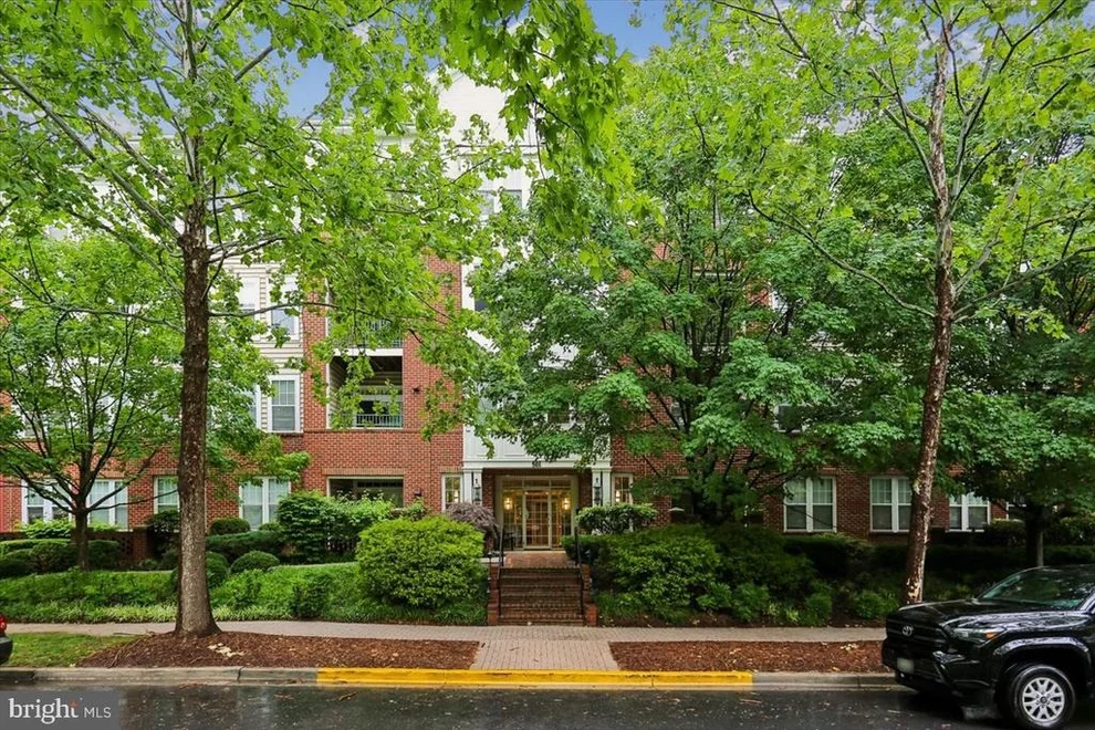 Unit for sale at 501 KING FARM BOULEVARD, ROCKVILLE, MD 20850