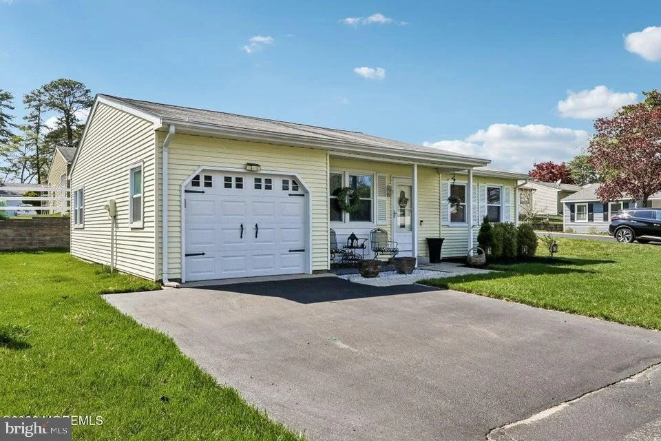 Unit for sale at 23 CHELSEA DRIVE, MANCHESTER TOWNSHIP, NJ 08759