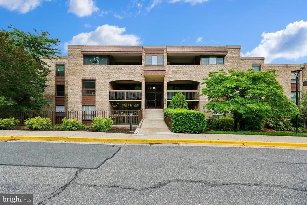 Unit for sale at 421 CHRISTOPHER AVENUE, GAITHERSBURG, MD 20879