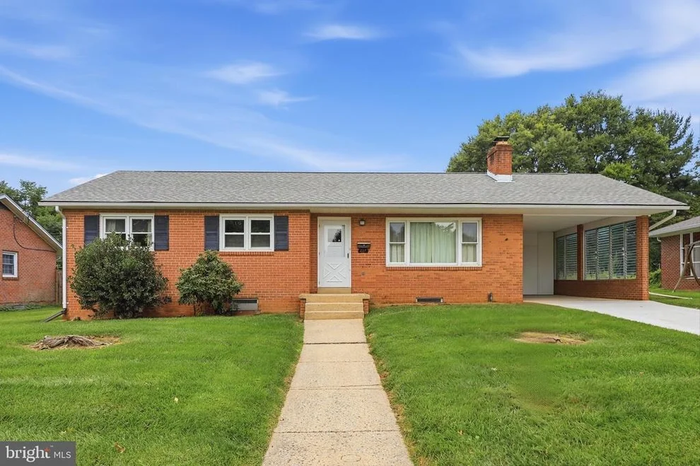Unit for sale at 227 WYNGATE DRIVE, FREDERICK, MD 21701
