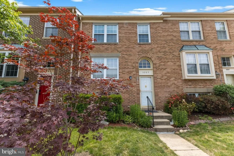 Unit for sale at 5205 MARTINIQUE LANE, ALEXANDRIA, VA 22315