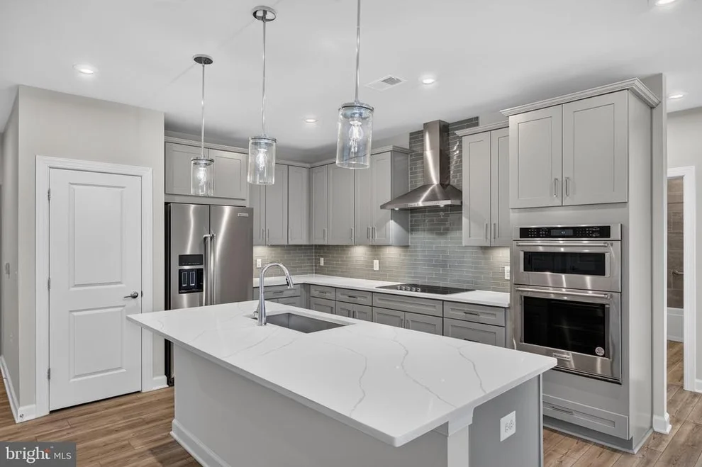 Unit for sale at 21630 HAWKSBILL HIGH CIRCLE, STERLING, VA 20164