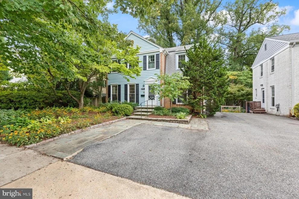Unit for sale at 5516 OAKMONT AVENUE, BETHESDA, MD 20817
