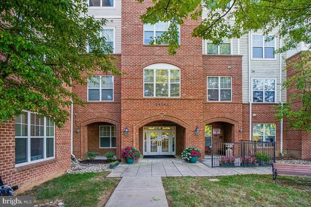 Unit for sale at 14241 KINGS CROSSING BOULEVARD, BOYDS, MD 20841