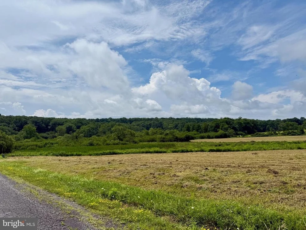 Unit for sale at SANDERS LANE, OAKLAND, MD 21550