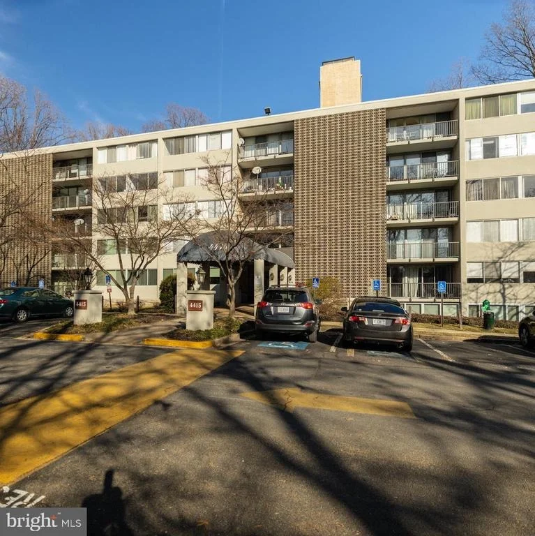 Unit for sale at 4415 BRIARWOOD COURT N, ANNANDALE, VA 22003