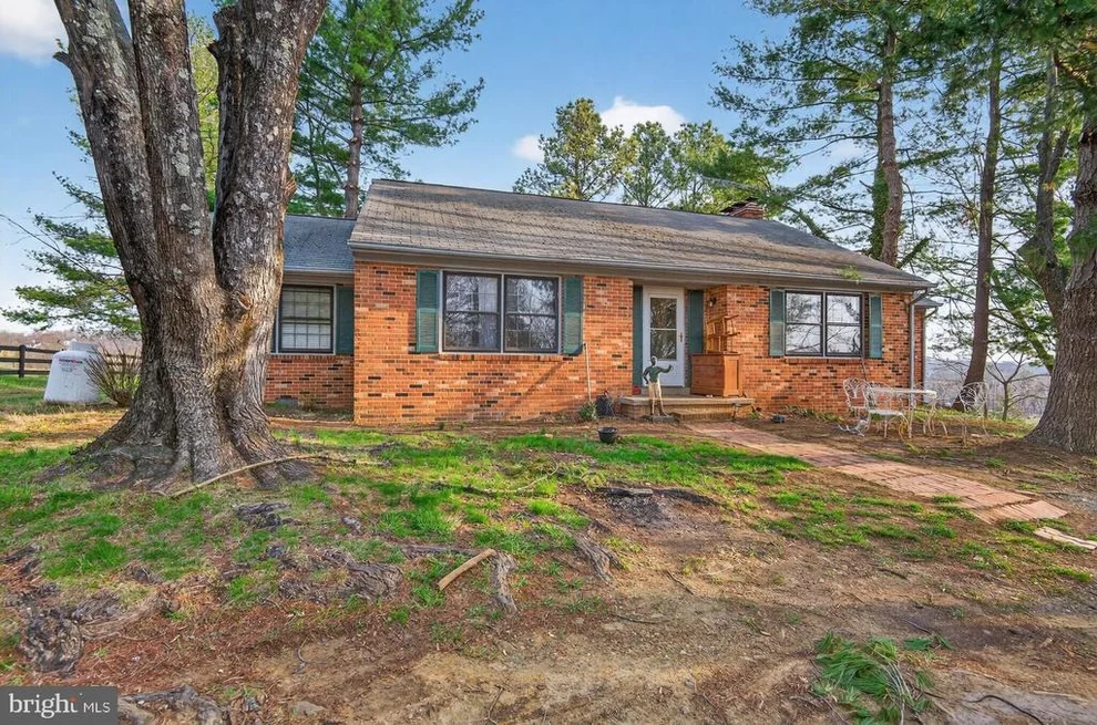 Unit for sale at 40246 THOMAS MILL ROAD, LEESBURG, VA 20175