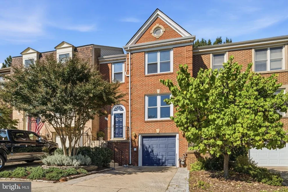 Unit for sale at 414 COUNCIL DRIVE NE, VIENNA, VA 22180