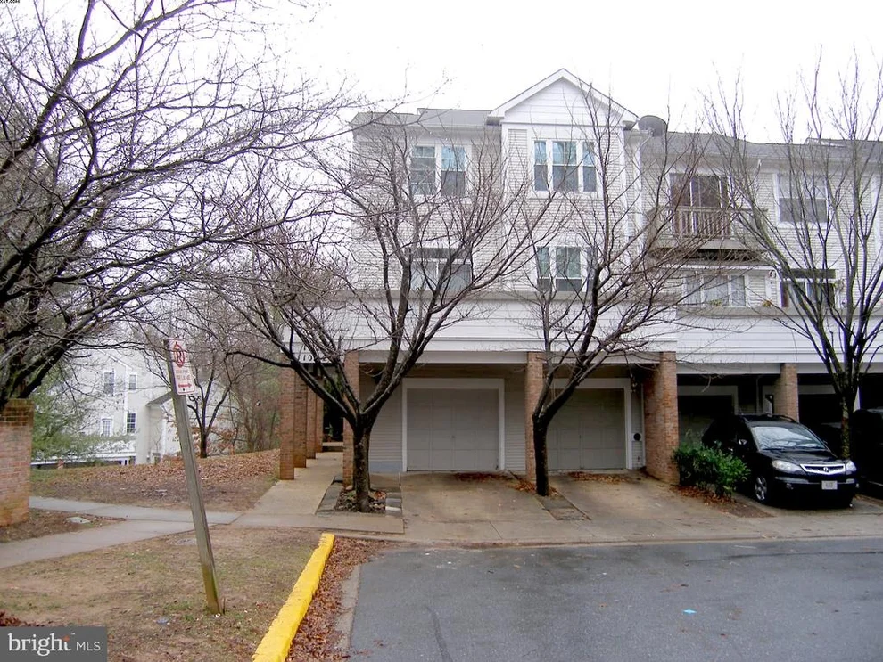 Unit for sale at 10222 WILD APPLE CIRCLE, MONTGOMERY VILLAGE, MD 20886