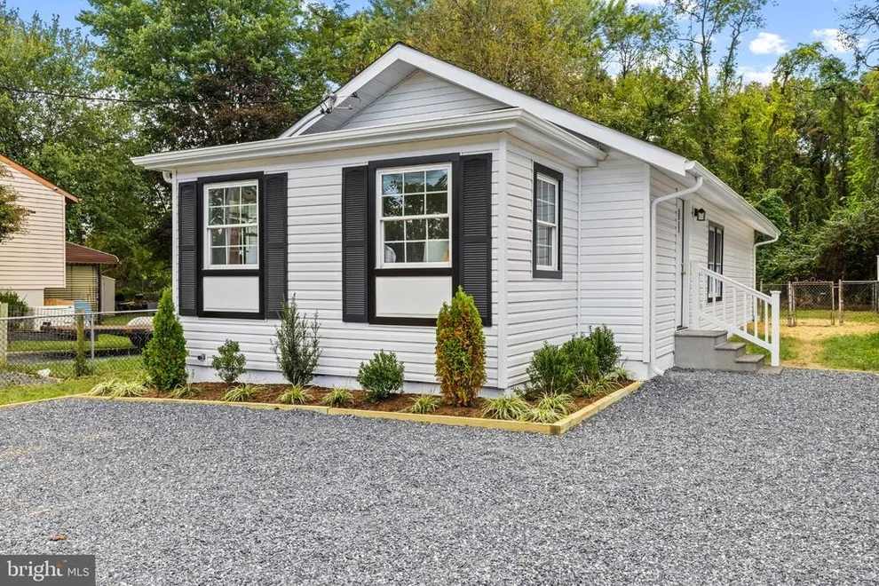 Unit for sale at 285 THELMA AVENUE, GLEN BURNIE, MD 21061
