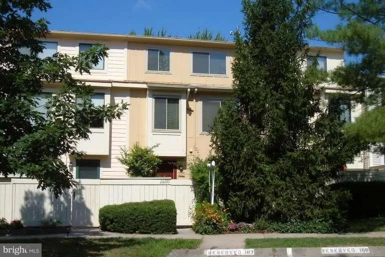 Unit for sale at 20230 GRAZING WAY, MONTGOMERY VILLAGE, MD 20886