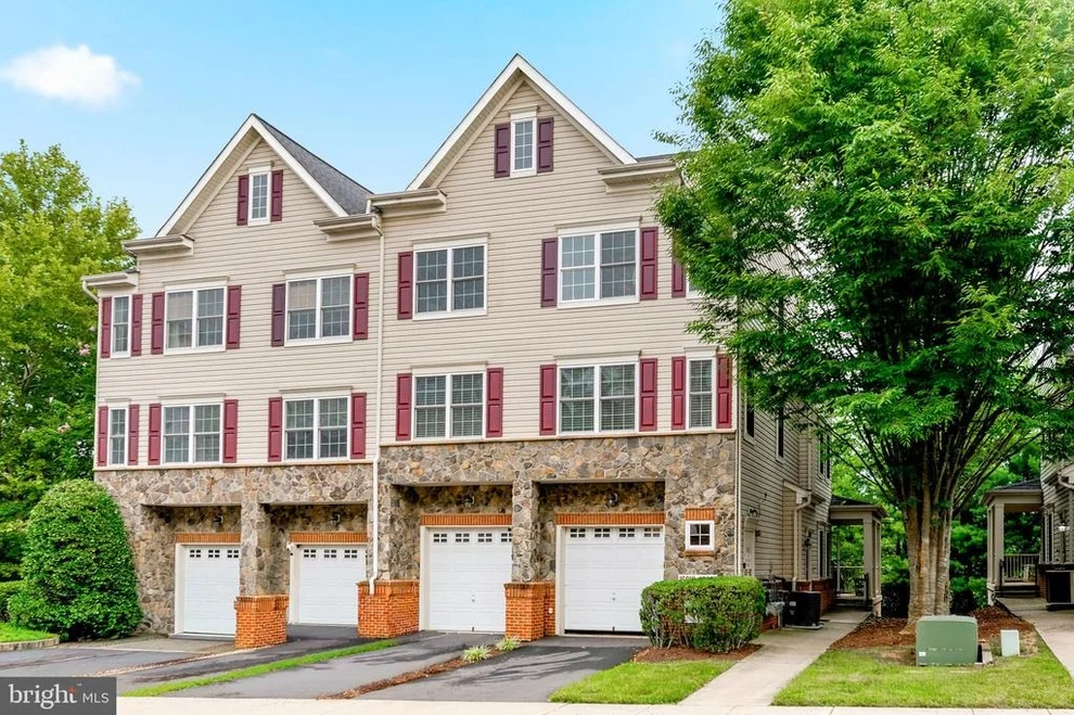 Unit for sale at 16821 NUTTAL OAK PLACE, WOODBRIDGE, VA 22191