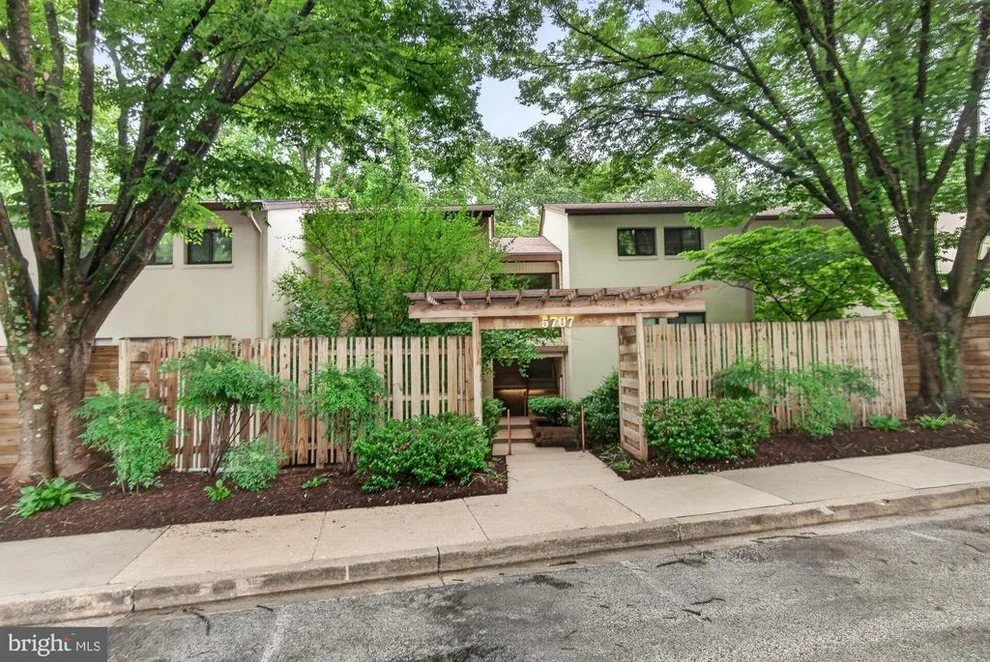 Unit for sale at 5707 HARPERS FARM ROAD, COLUMBIA, MD 21044