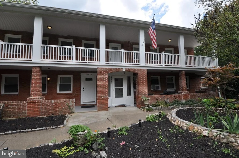 Unit for sale at 17810 BATESTOWN ROAD, DUMFRIES, VA 22026