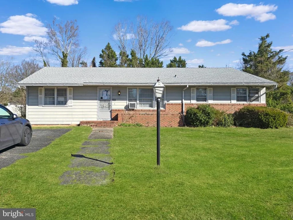 Unit for sale at 105 LAKEVIEW DRIVE, SALISBURY, MD 21804