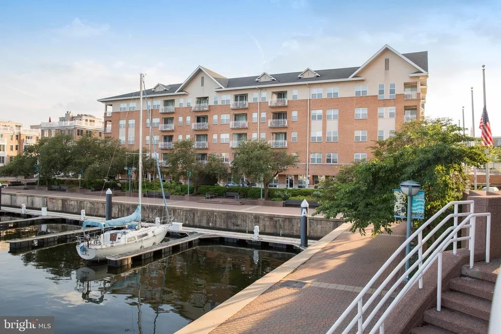 Unit for sale at 23 PIERSIDE DRIVE, BALTIMORE, MD 21230