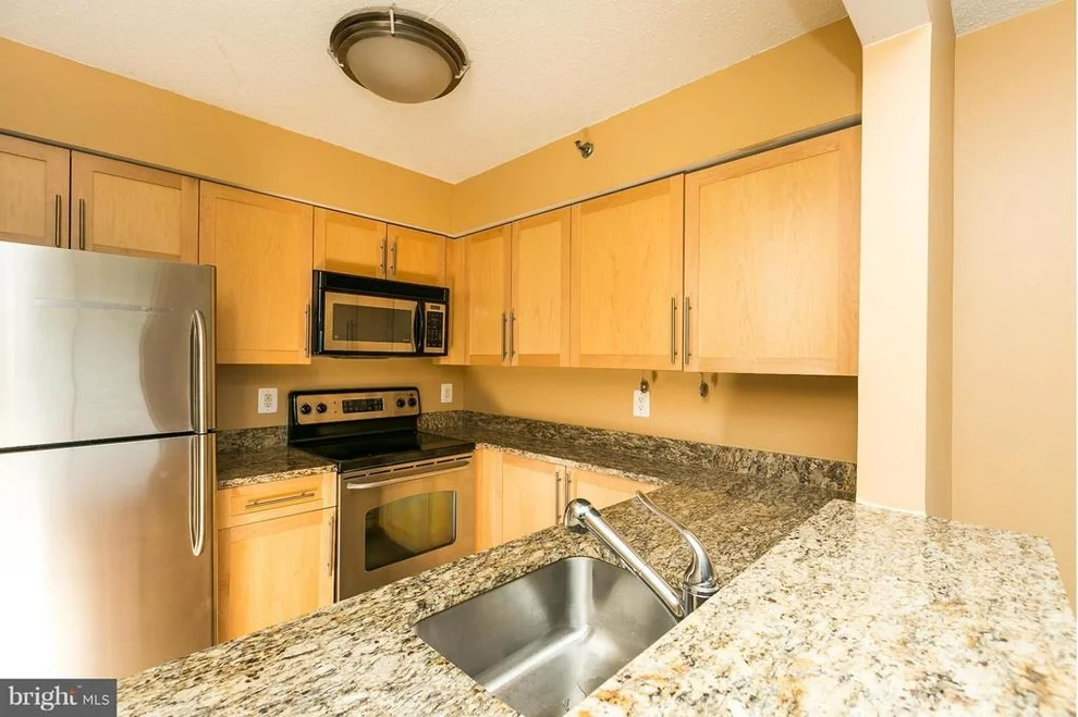 Unit for sale at 10101 GROSVENOR PLACE, ROCKVILLE, MD 20852