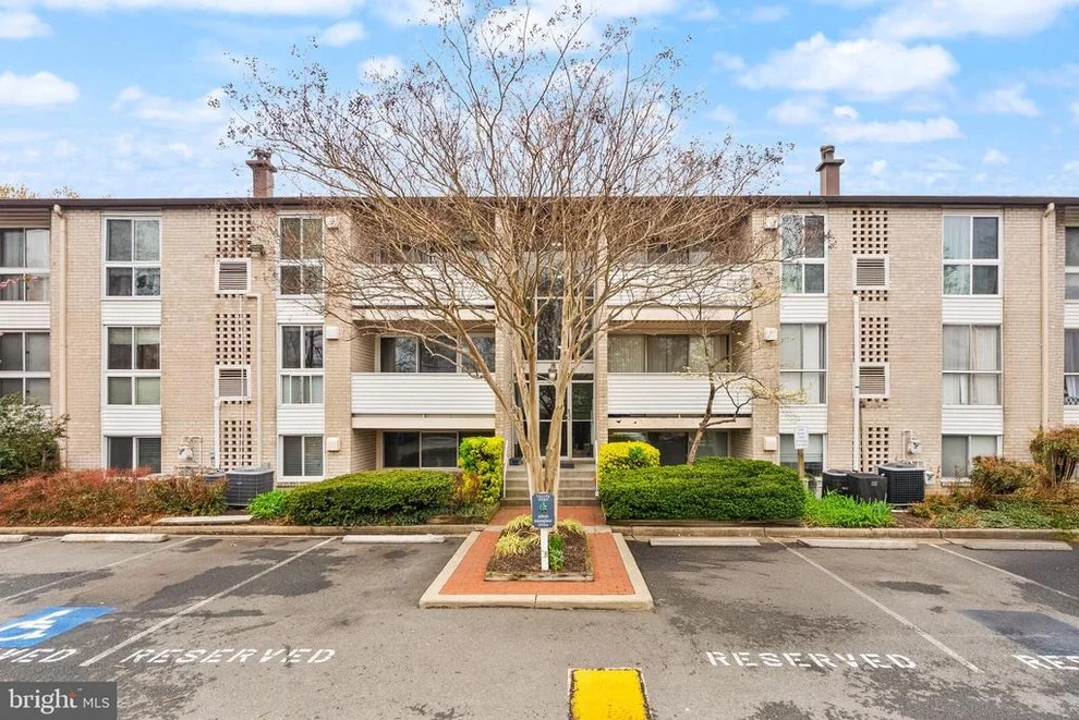 Unit for sale at 5600 BLOOMFIELD DRIVE, ALEXANDRIA, VA 22312