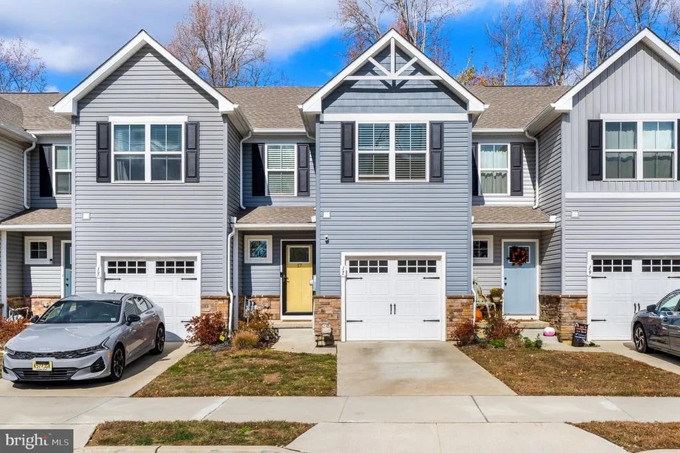 Unit for sale at 17 SOUTHWIND DRIVE, BLACKWOOD, NJ 08012