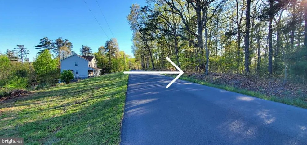 Unit for sale at 135 CROSSROADS SCHOOL ROAD, HEDGESVILLE, WV 25427