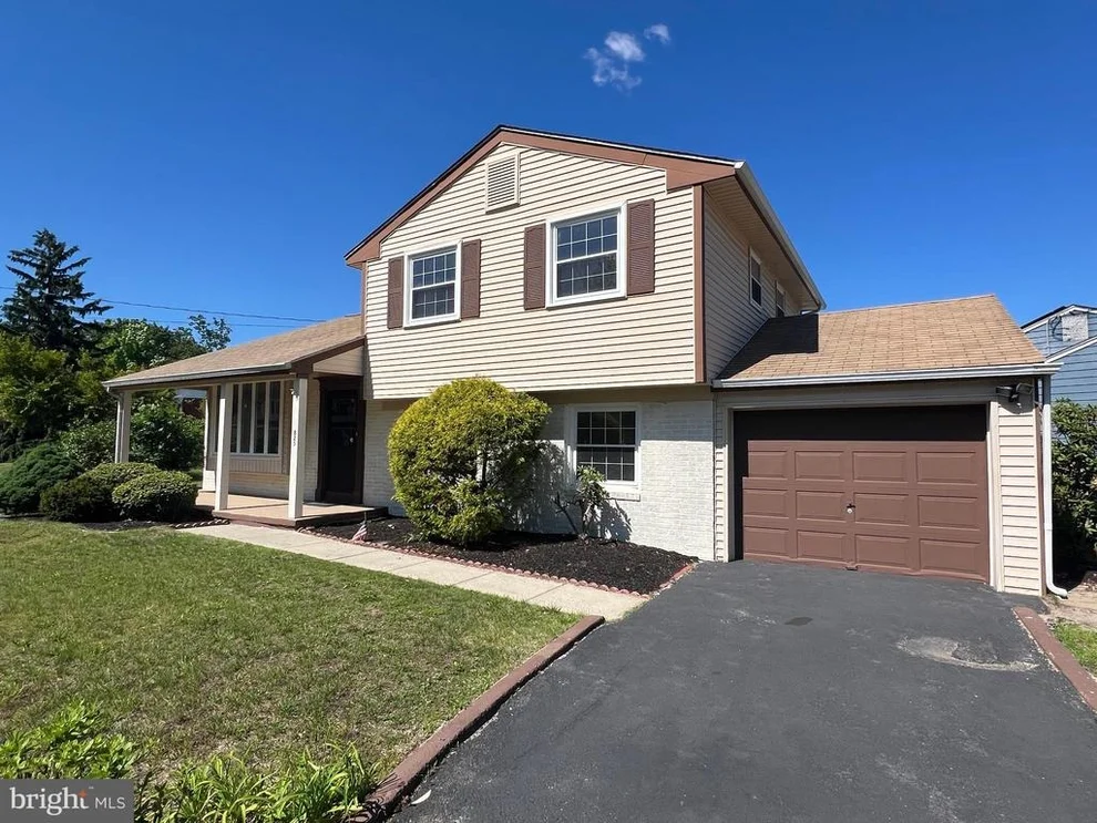Unit for sale at 825 LEXINGTON AVENUE, TURNERSVILLE, NJ 08012