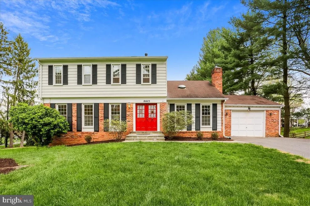 Unit for sale at 16623 BAEDERWOOD LANE, ROCKVILLE, MD 20855