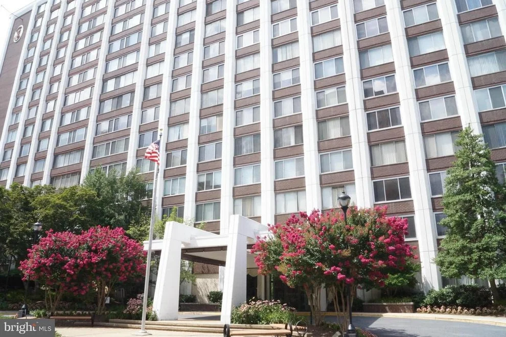Unit for sale at 11801 ROCKVILLE PIKE, ROCKVILLE, MD 20852