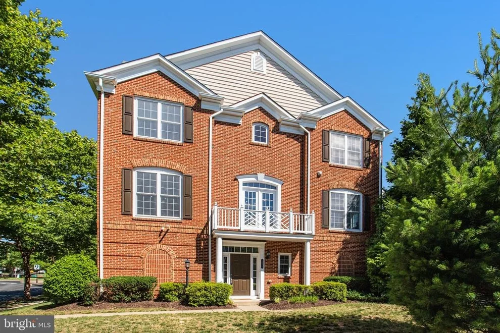 Unit for sale at 14815 POTOMAC BRANCH DRIVE, WOODBRIDGE, VA 22191