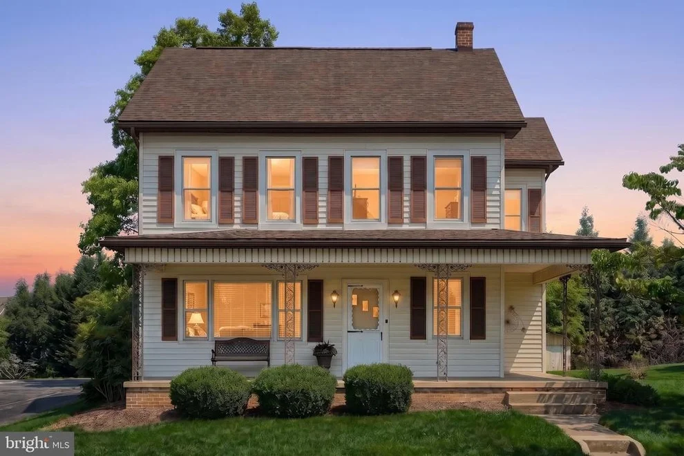 Unit for sale at 2421 S QUEEN STREET, YORK, PA 17402