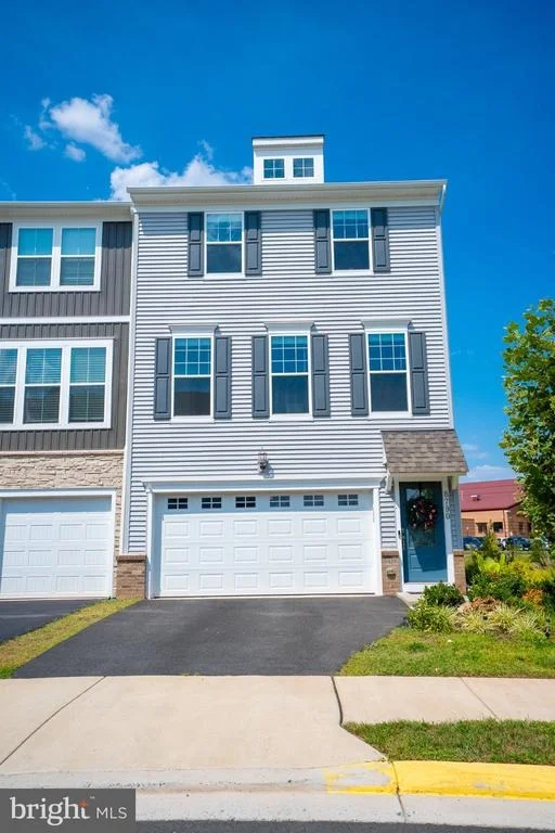 Unit for sale at 8790 KENSINGTON CHURCH STREET, MANASSAS, VA 20112