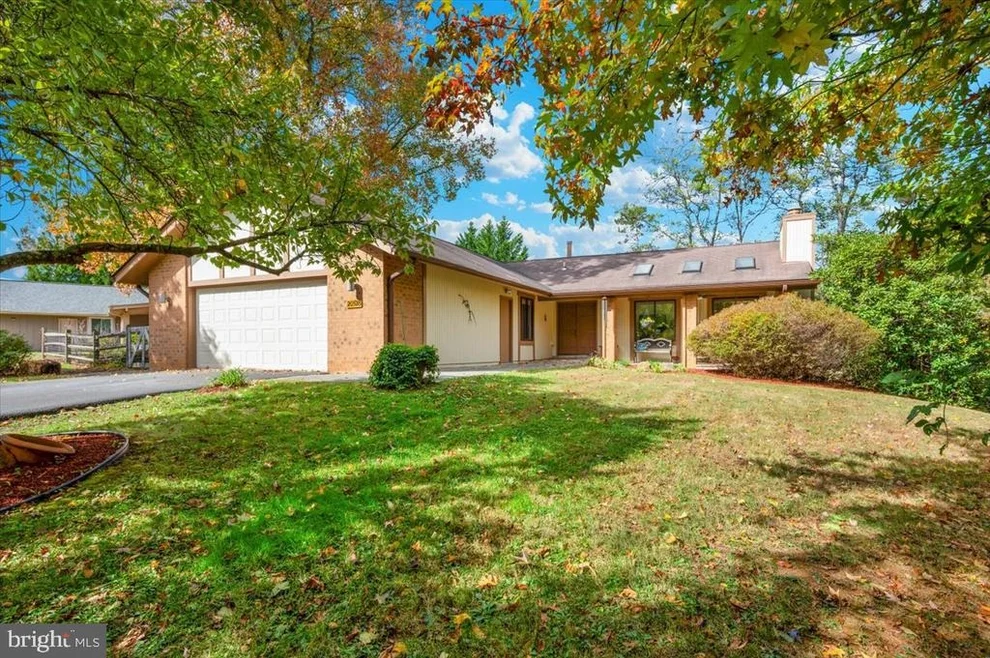 Unit for sale at 20528 ASPENWOOD LANE, MONTGOMERY VILLAGE, MD 20886