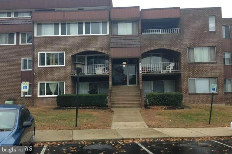 Unit for sale at 454 GIRARD STREET, GAITHERSBURG, MD 20877
