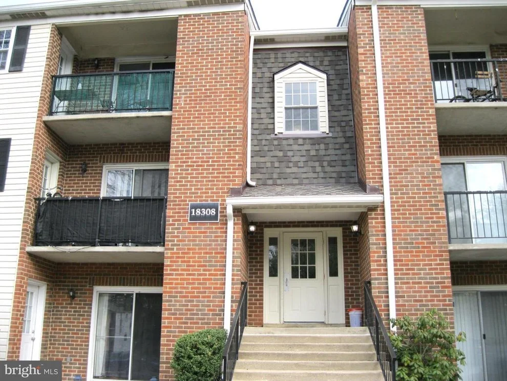 Unit for sale at 18308 STREAMSIDE DRIVE, GAITHERSBURG, MD 20879